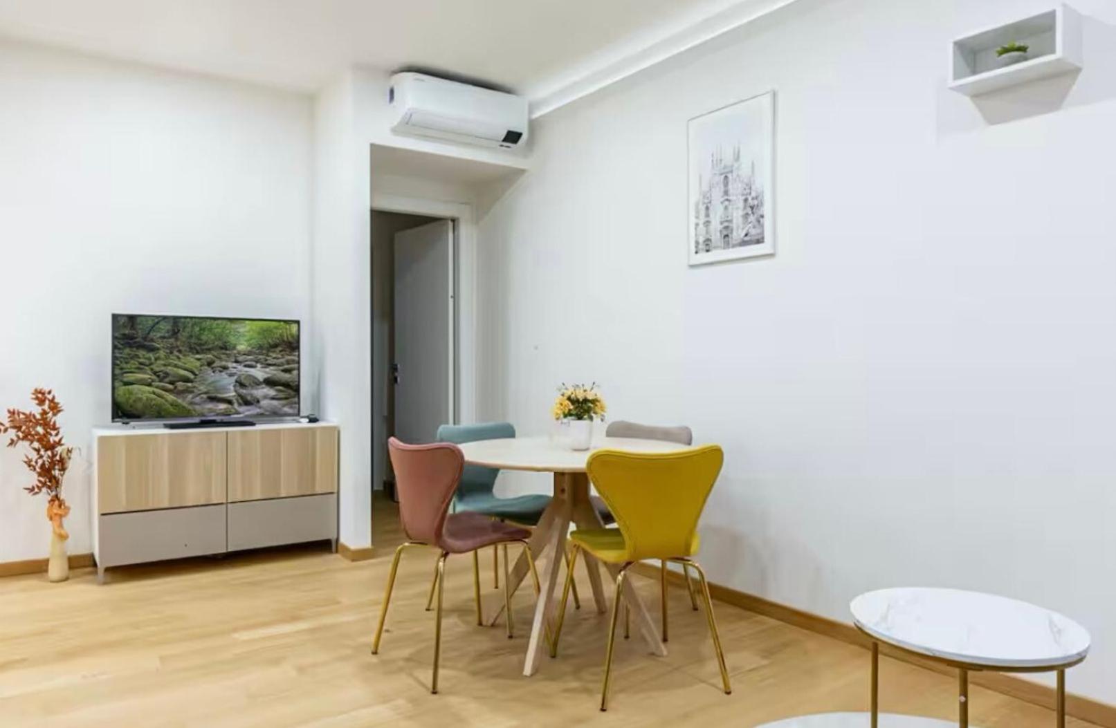 Apartment Casati Station Metro M1, M2, M3